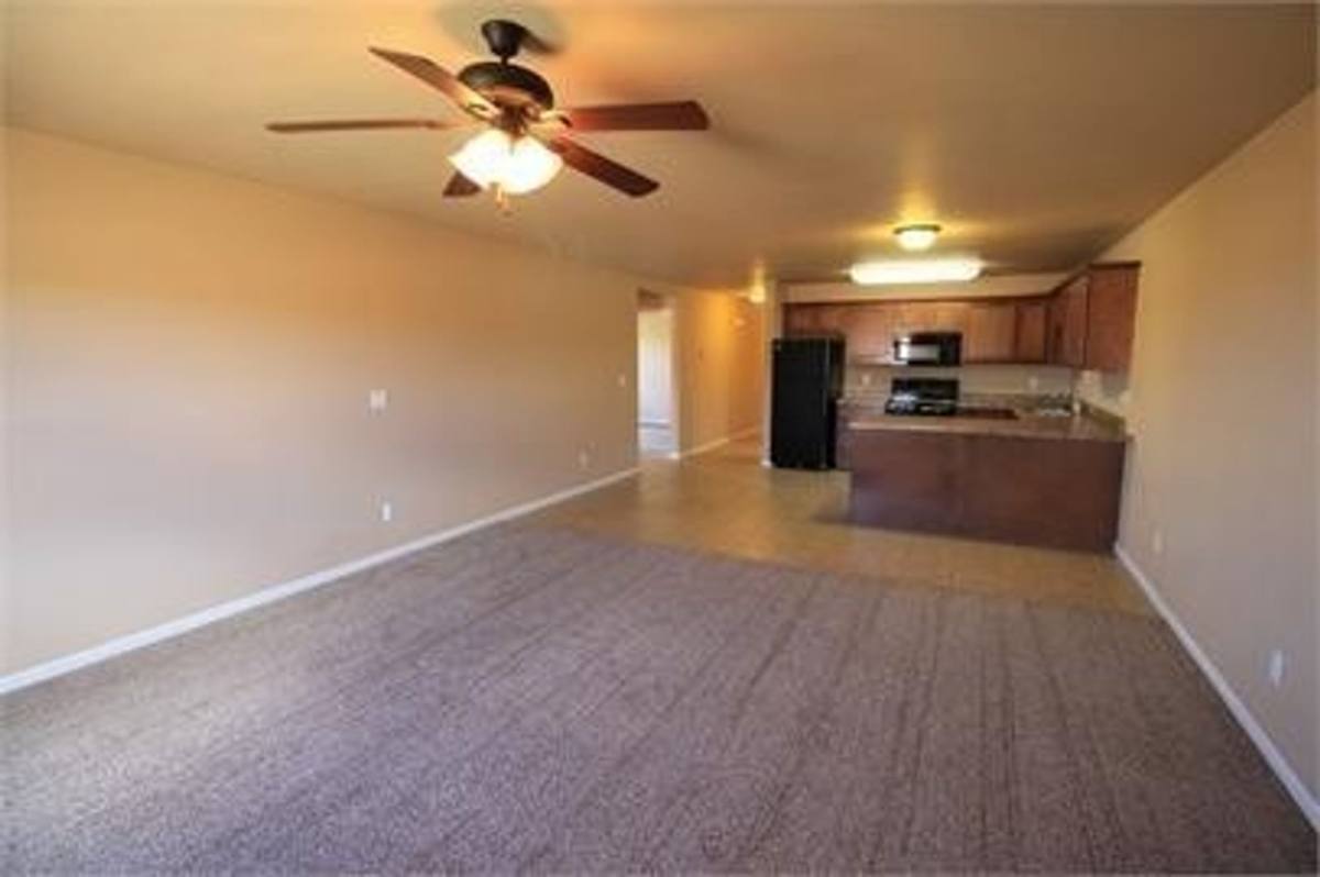 Apartment for rent at 113 Edna, Waynesville, MO 65583