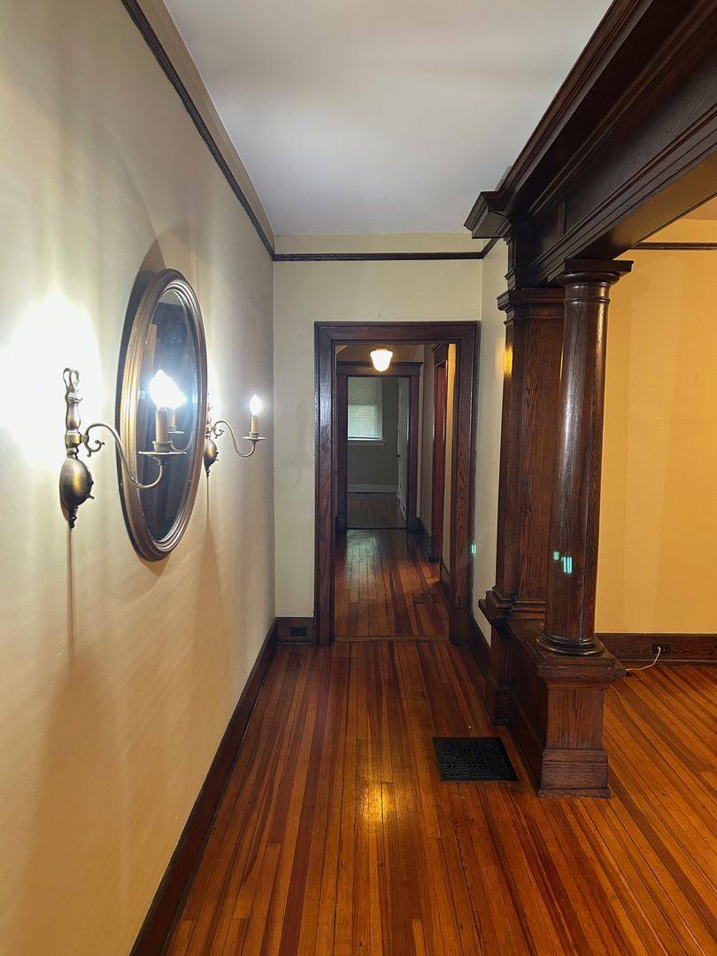 Apartment for rent at 2027 Murray Ave, Louisville, KY 40205