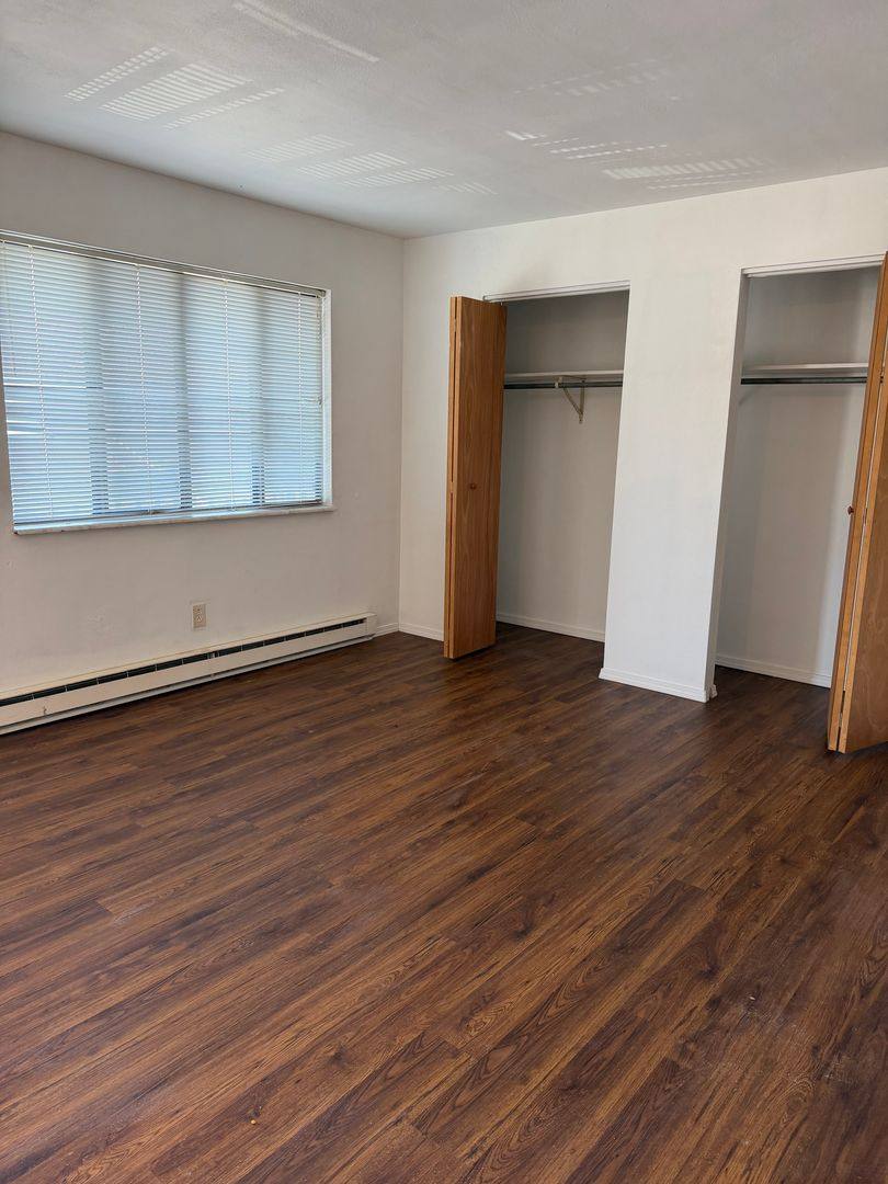 Apartment for rent at 102 N 27th St, Belleville, IL 62226