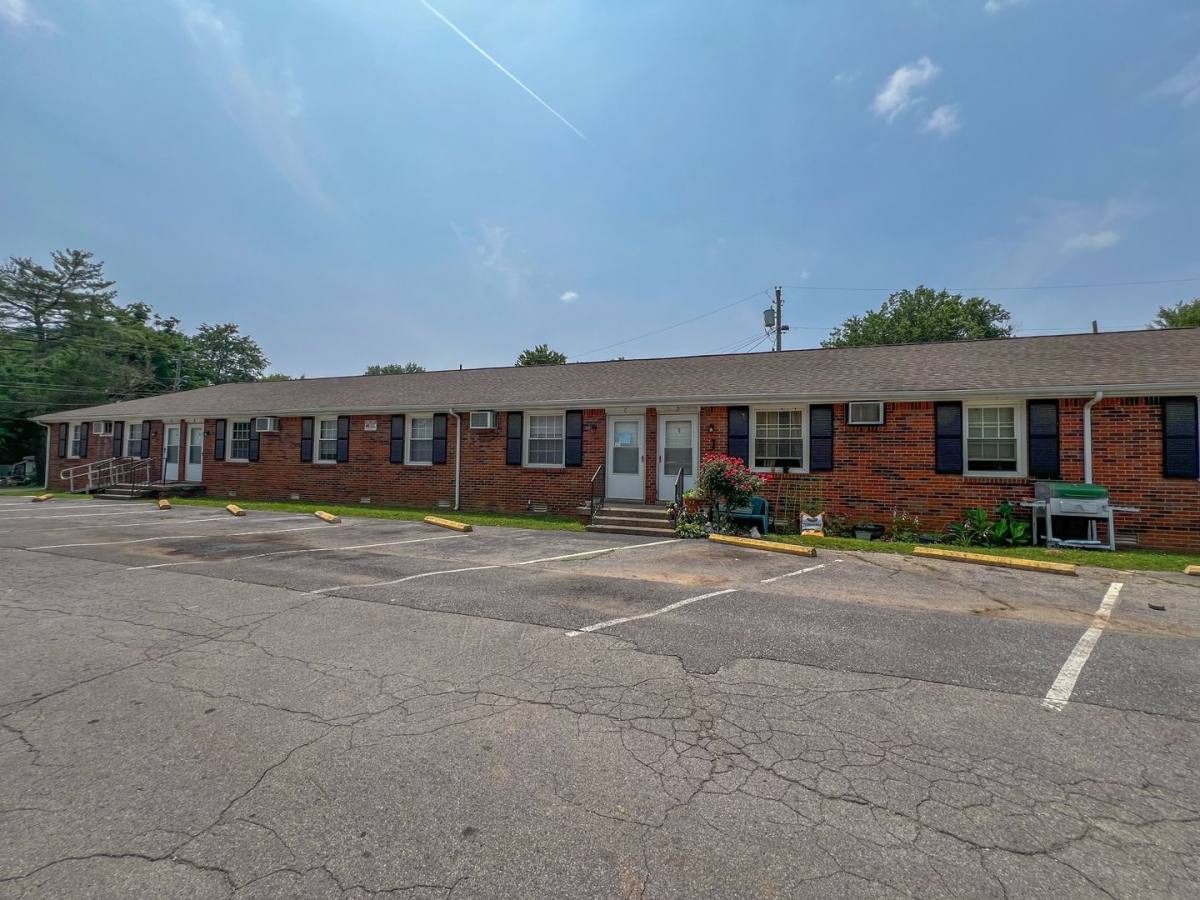 Apartment for rent at 705 Power St, Clarksville, TN 37042