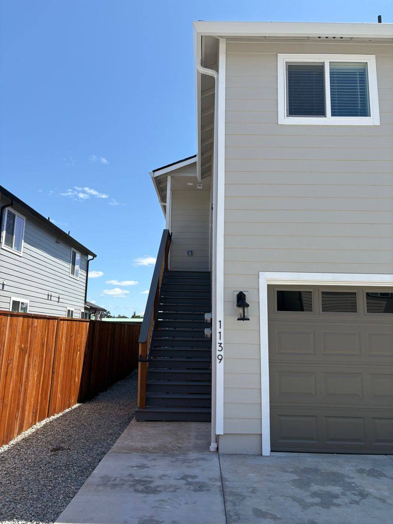 House for rent at 1139 Annalise St, Central Point, OR 97502