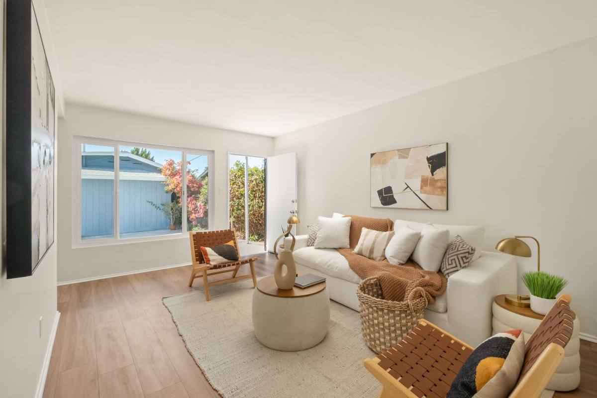 Apartment for rent at 4423 Mississippi St #A, San Diego, CA 92116