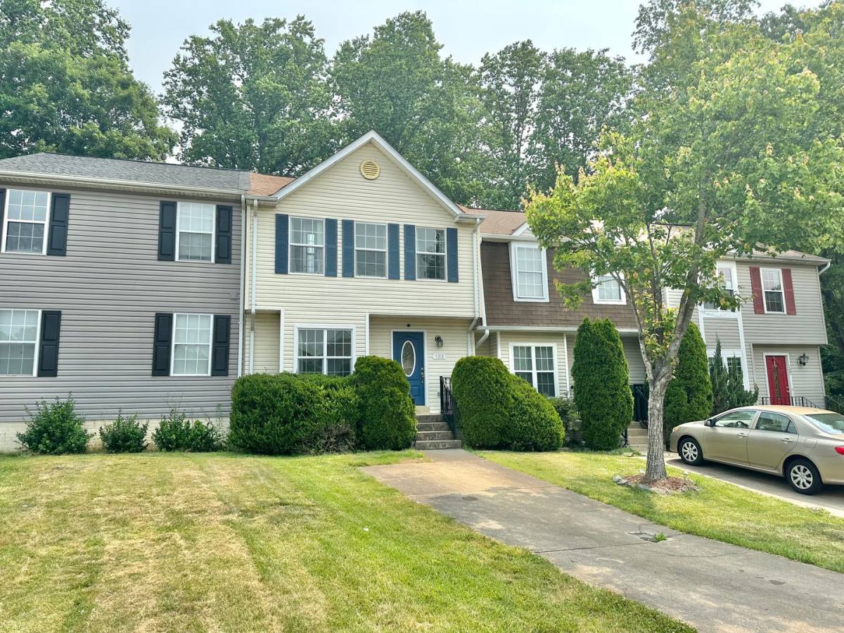Townhouse for rent at 103 Staunton Court, Stafford, VA 22554