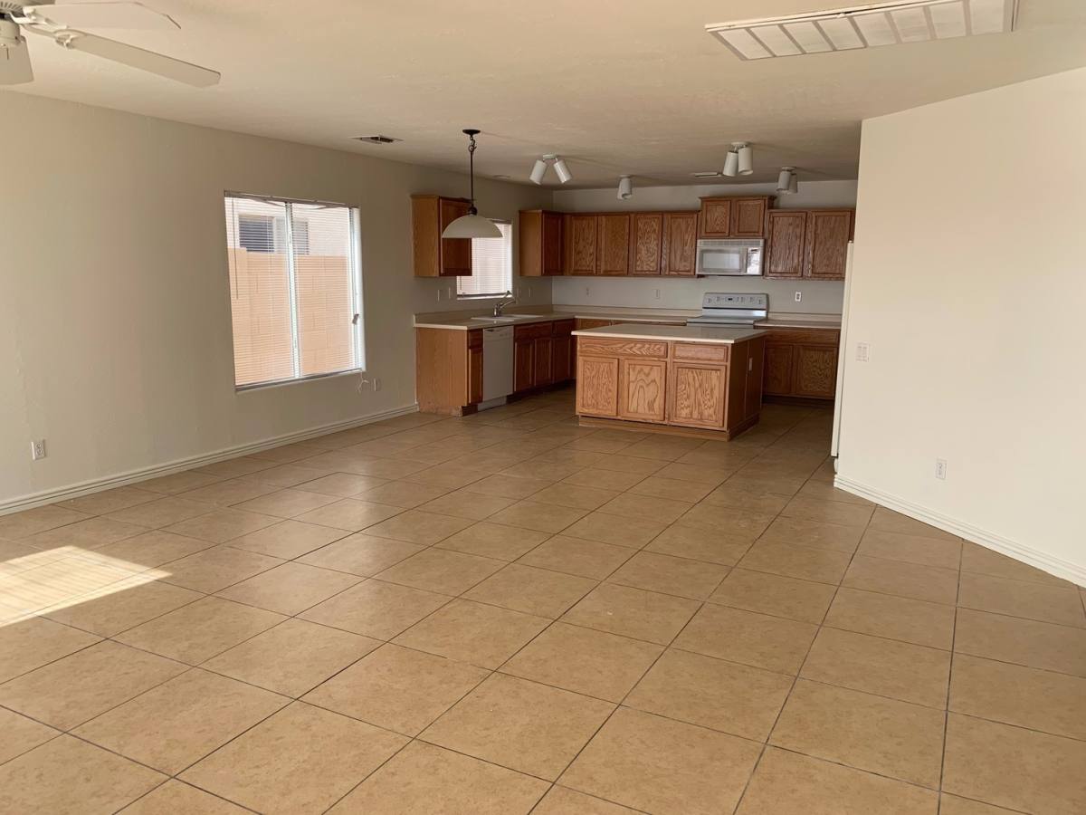 House for rent at 43589 W Cowpath Rd, Maricopa, AZ 85138