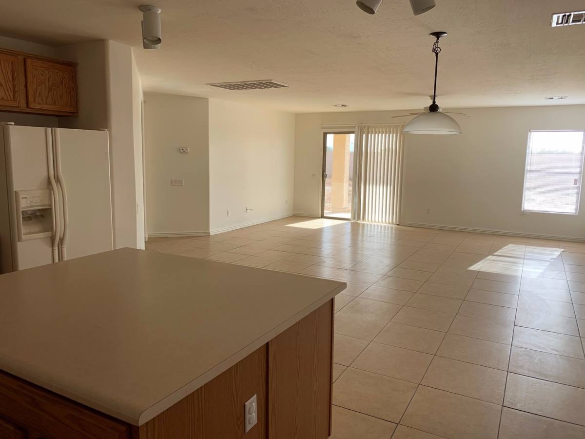 House for rent at 43589 W Cowpath Rd, Maricopa, AZ 85138