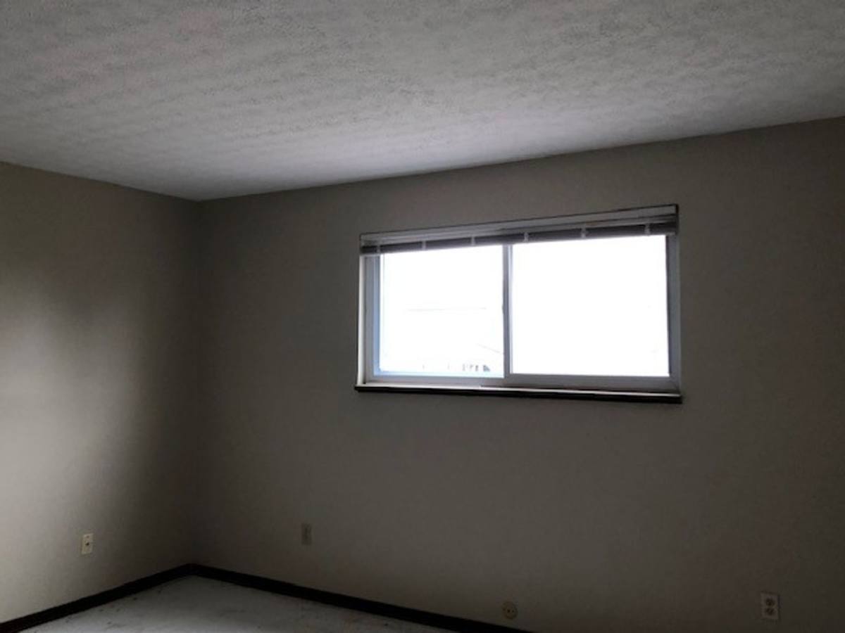 Apartment for rent at 287 S Williams, Newark, OH 43055