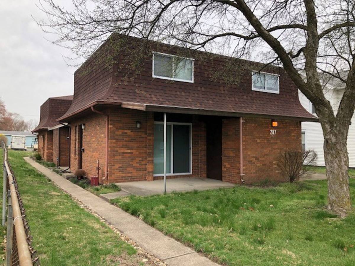 Apartment for rent at 287 S Williams, Newark, OH 43055