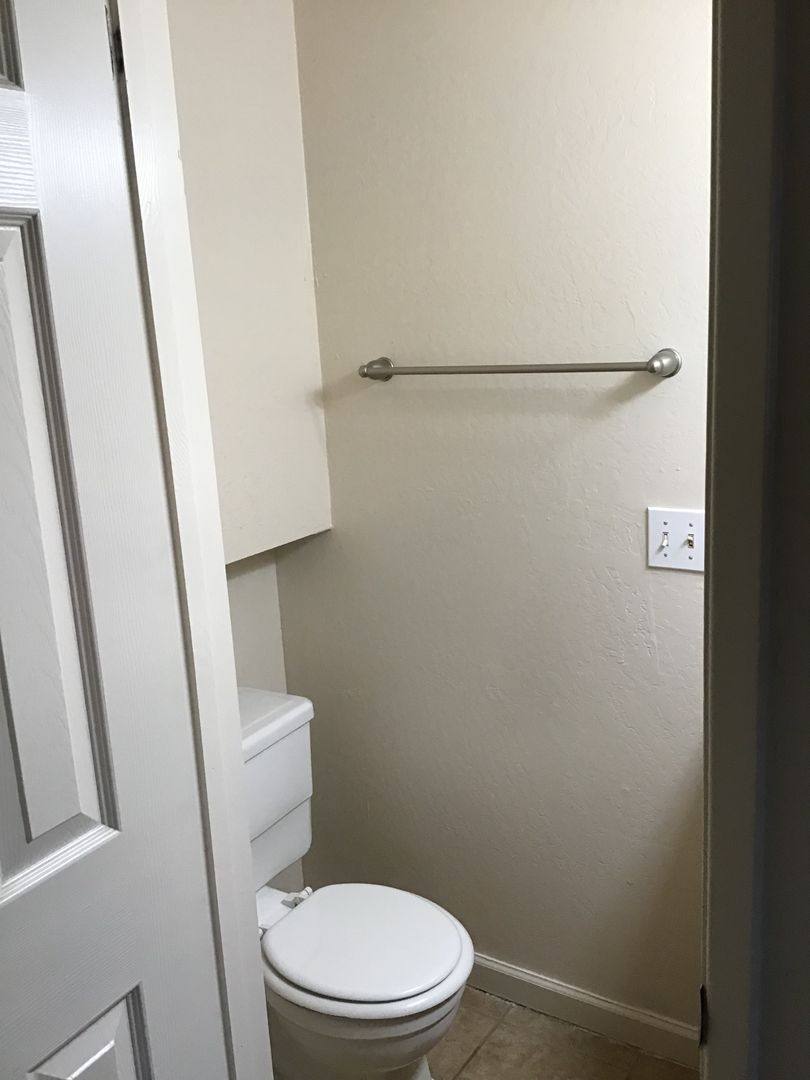 Townhouse for rent at 7032 Fair Oaks Blvd, Carmichael, CA 95608