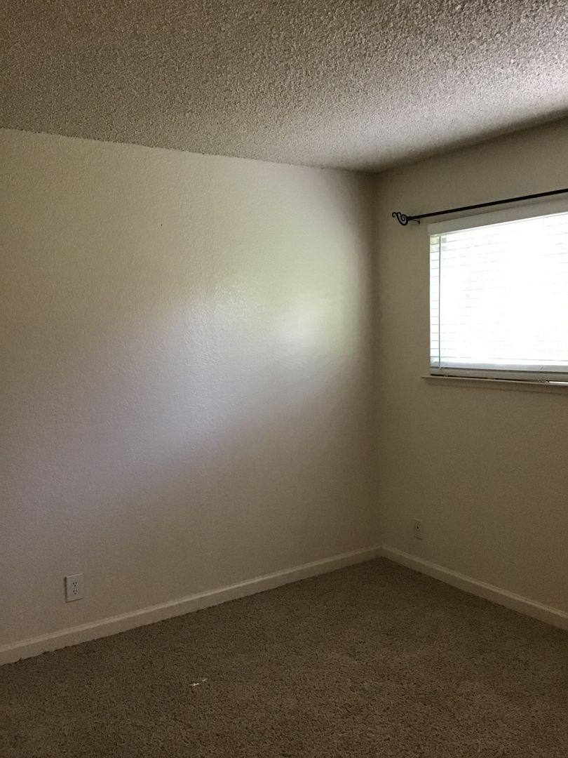 Townhouse for rent at 7032 Fair Oaks Blvd, Carmichael, CA 95608