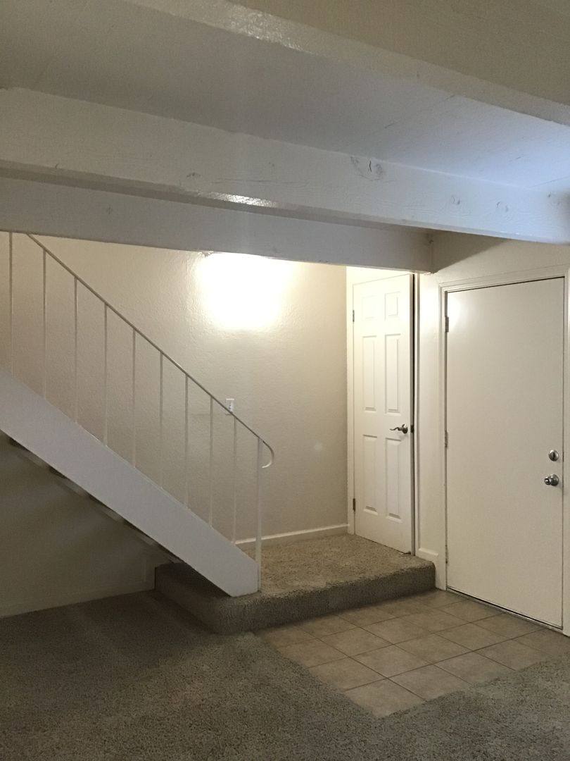Townhouse for rent at 7032 Fair Oaks Blvd, Carmichael, CA 95608