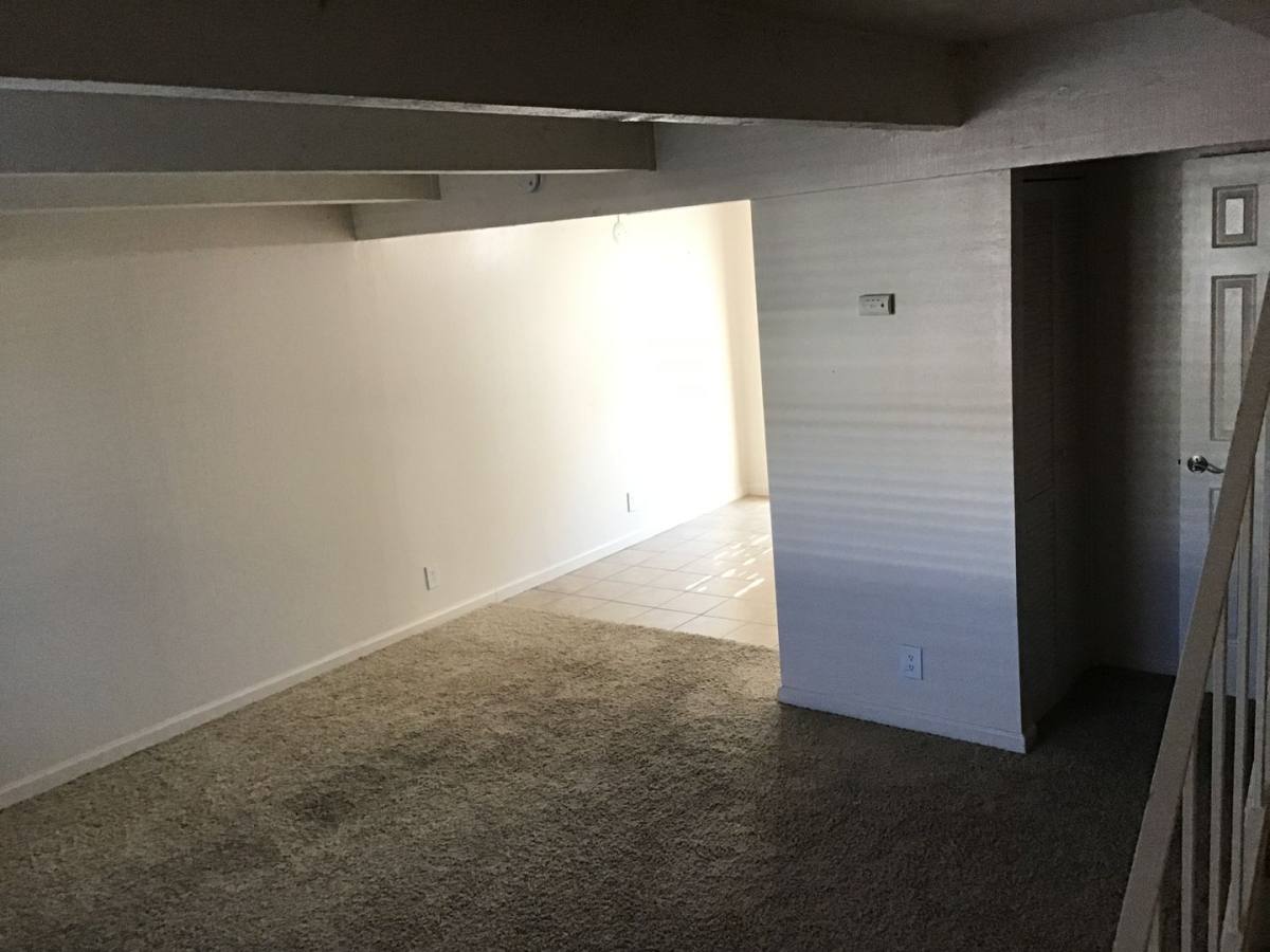 Townhouse for rent at 7032 Fair Oaks Blvd, Carmichael, CA 95608