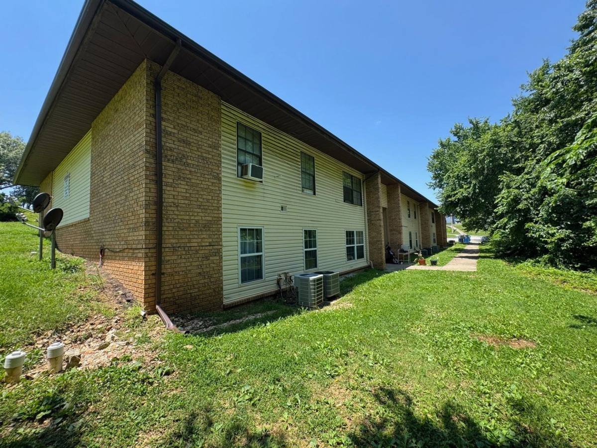 Apartment for rent at 1450 Herschend Lane, Branson, MO 65616