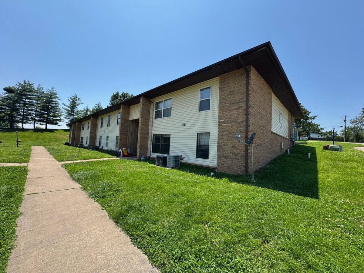 Apartment for rent at 1450 Herschend Lane, Branson, MO 65616