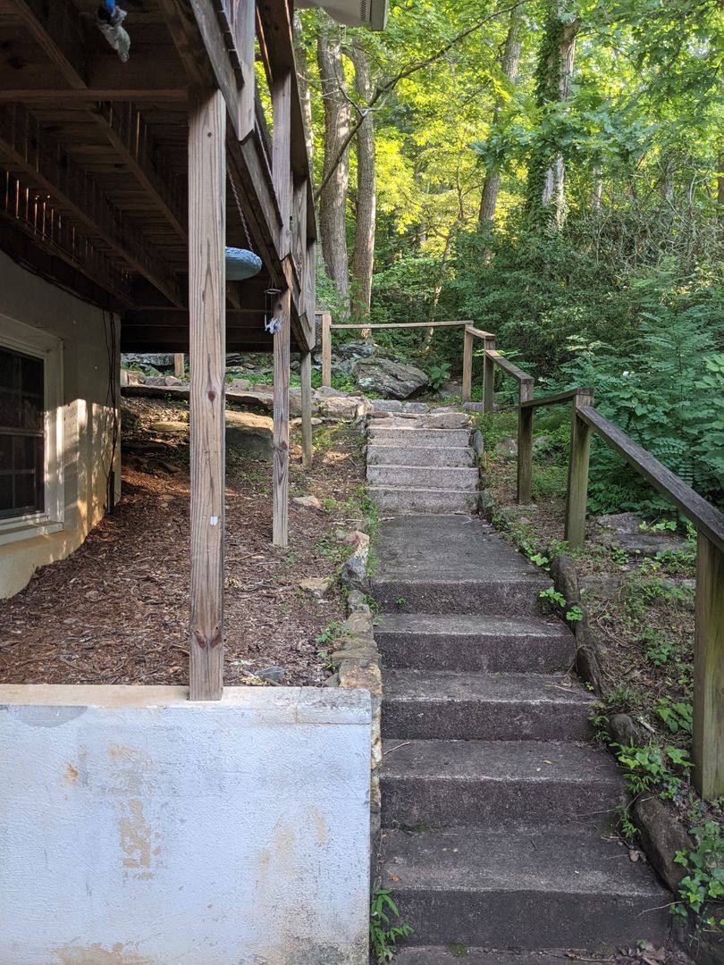 Apartment for rent at 126 Mississippi Rd, Montreat, NC 28757
