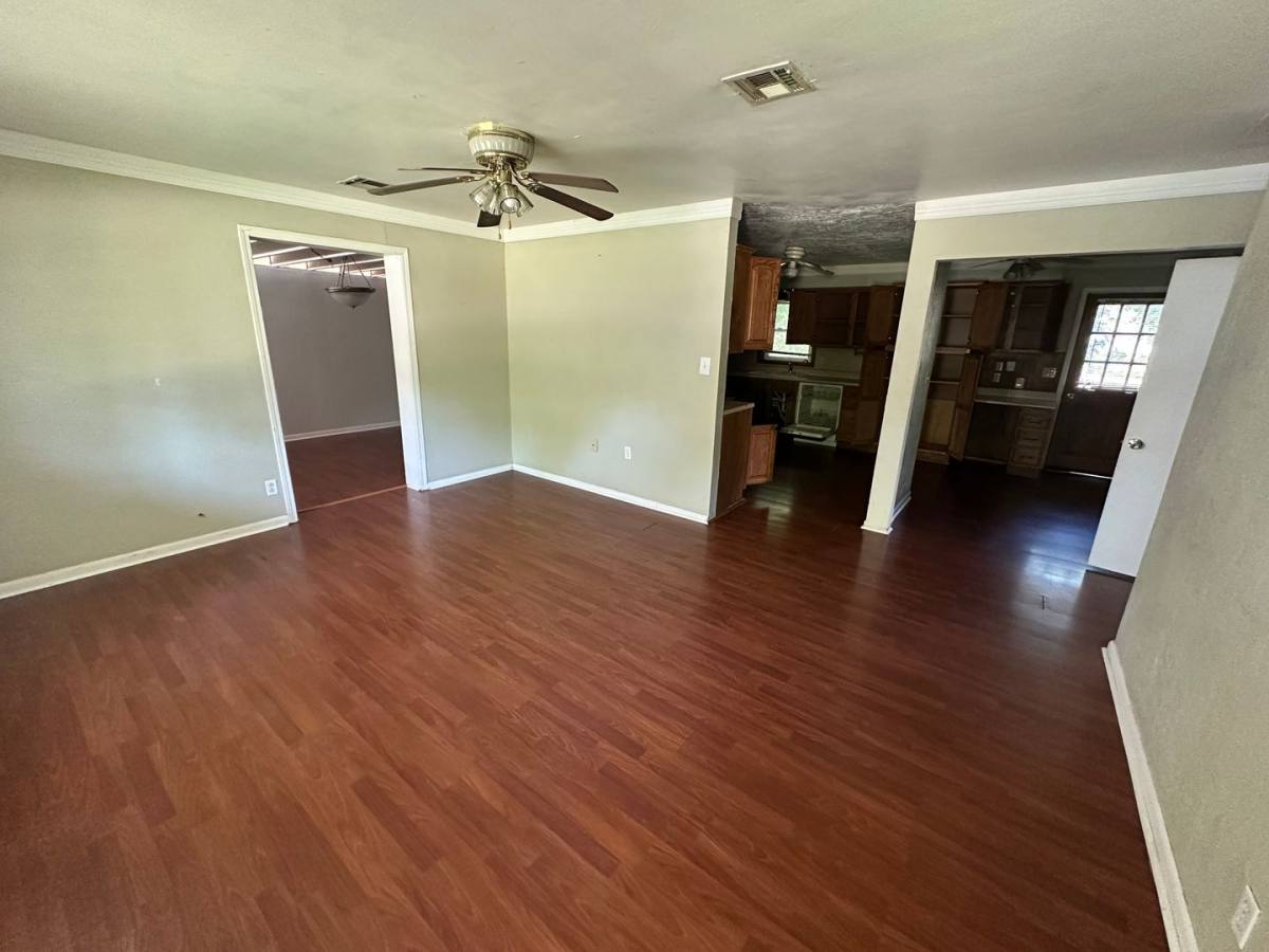 House for rent at 511 Manor Dr, Norman, OK 73072