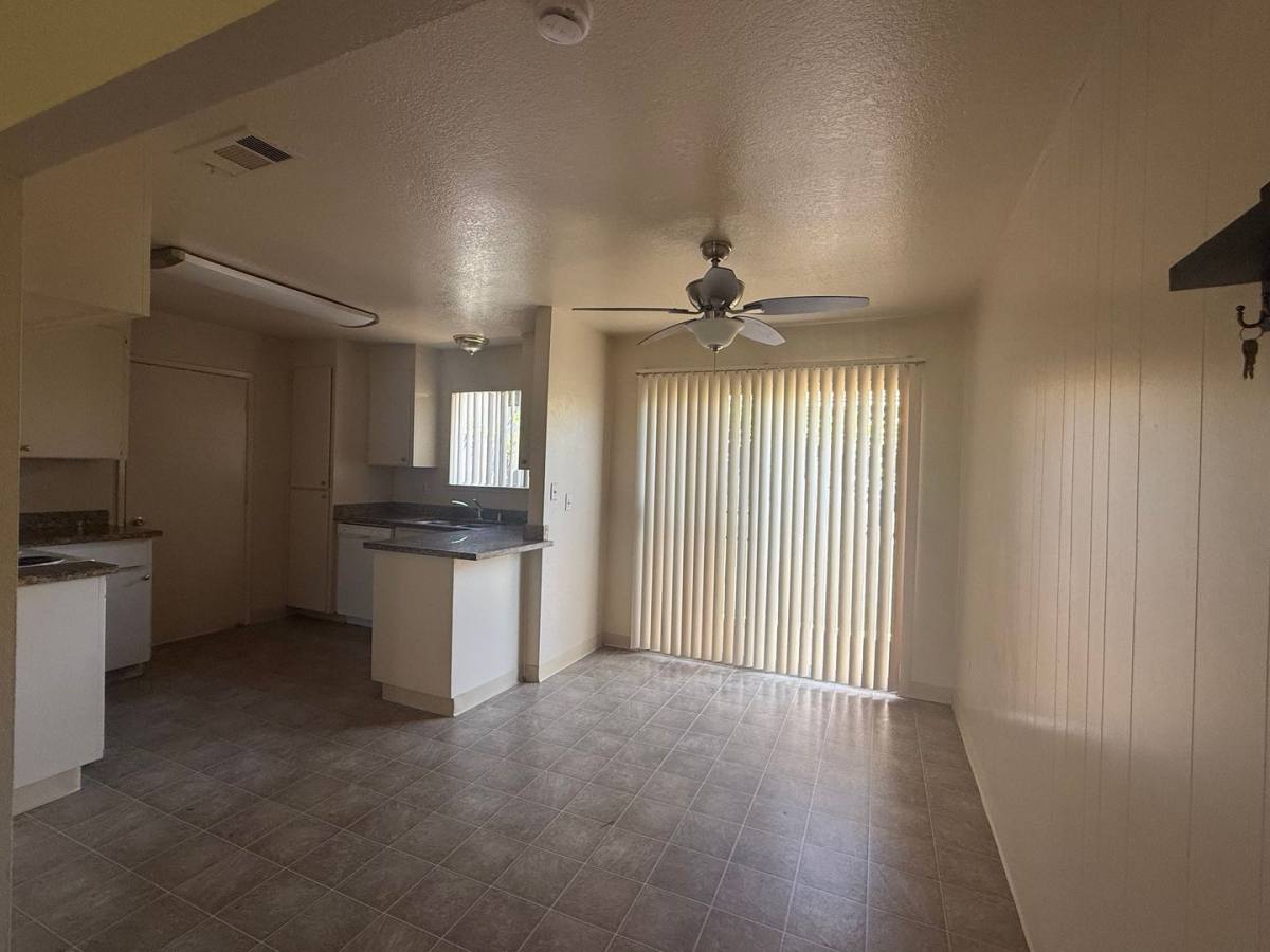 Townhouse for rent at 5614 Cascade Court, Stockton, CA 95207