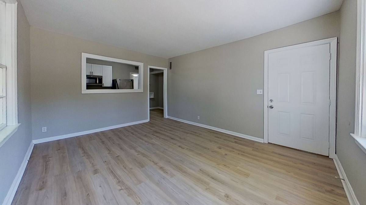 Apartment for rent at 2853 College St, Jacksonville, FL 32205