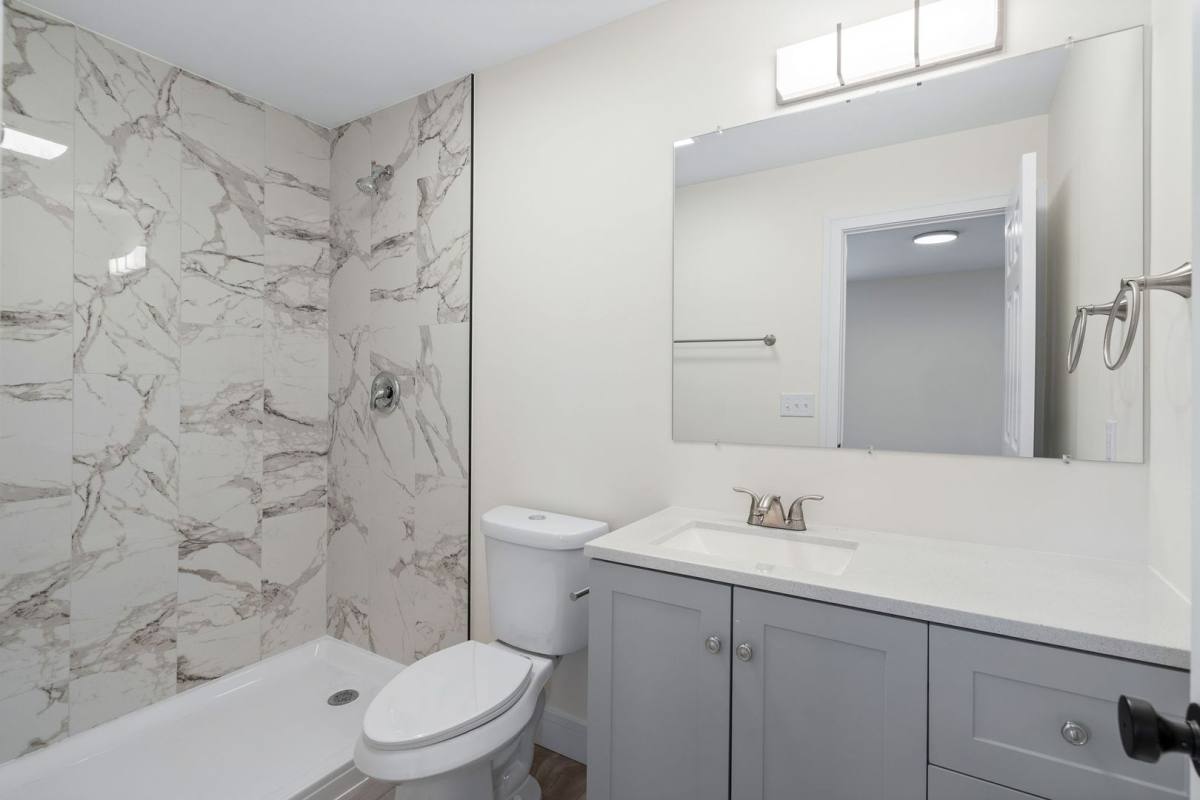 Apartment for rent at 320 W Madison, South Bend, IN 46601