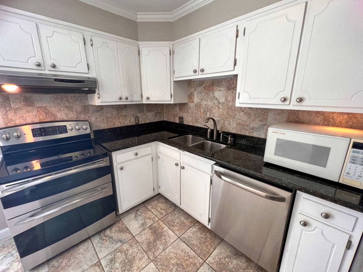 Townhouse for rent at 2350 Bay Meadows Court, Winston Salem, NC 27103