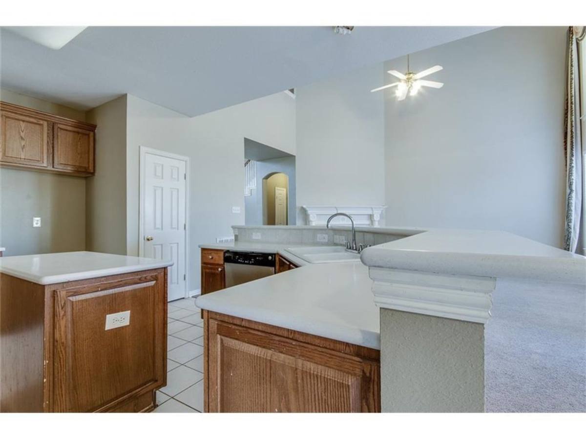House for rent at 4520 White Rock Lane, Plano, TX 75024