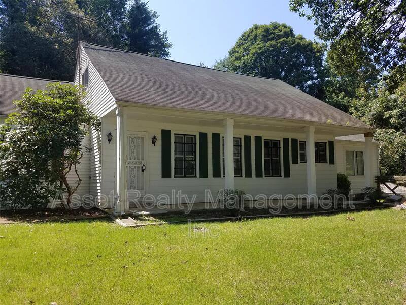 House for rent at 2033 Decatur Highway, Kingston, TN 37763