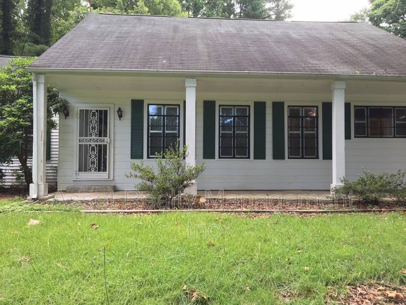 House for rent at 2033 Decatur Highway, Kingston, TN 37763