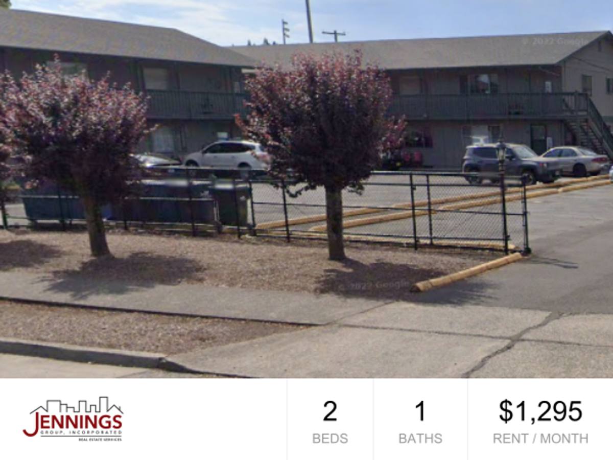Apartment for rent at 1017 J St, Springfield, OR 97477