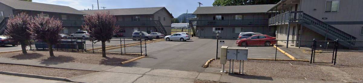 Apartment for rent at 1017 J St, Springfield, OR 97477