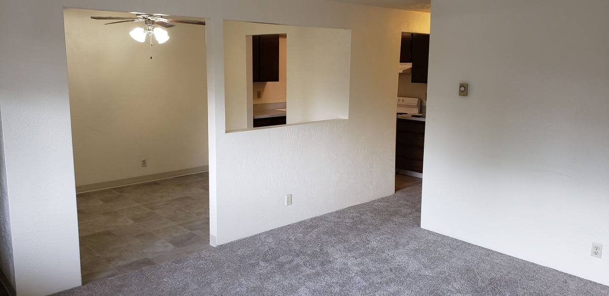 Apartment for rent at 1017 J St, Springfield, OR 97477