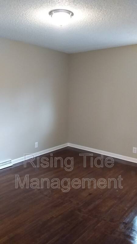 House for rent at 5500 Crestview Dr, Adamsville, AL 35005