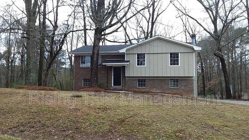 House for rent at 5500 Crestview Dr, Adamsville, AL 35005