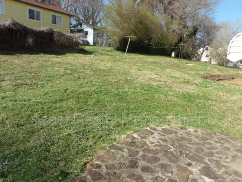 House for rent at 102 Wainwright, Oak Ridge, TN 37830