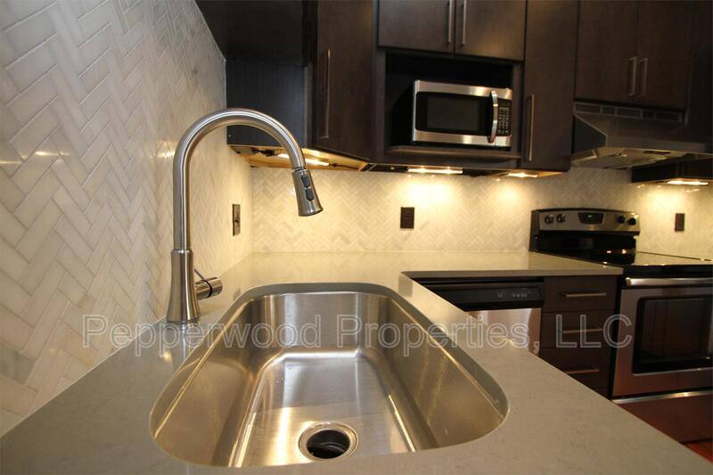 Apartment for rent at 149 S Daniel Morgan Ave #2B, Spartanburg, SC 29306