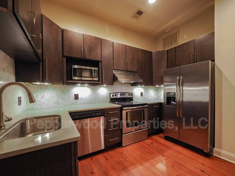 Apartment for rent at 149 S Daniel Morgan Ave #2B, Spartanburg, SC 29306