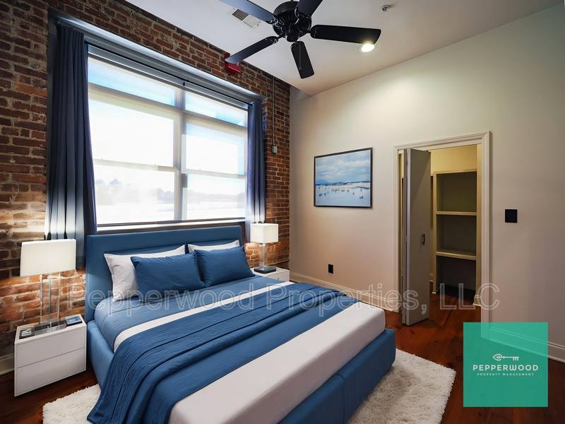 Apartment for rent at 149 S Daniel Morgan Ave #2B, Spartanburg, SC 29306