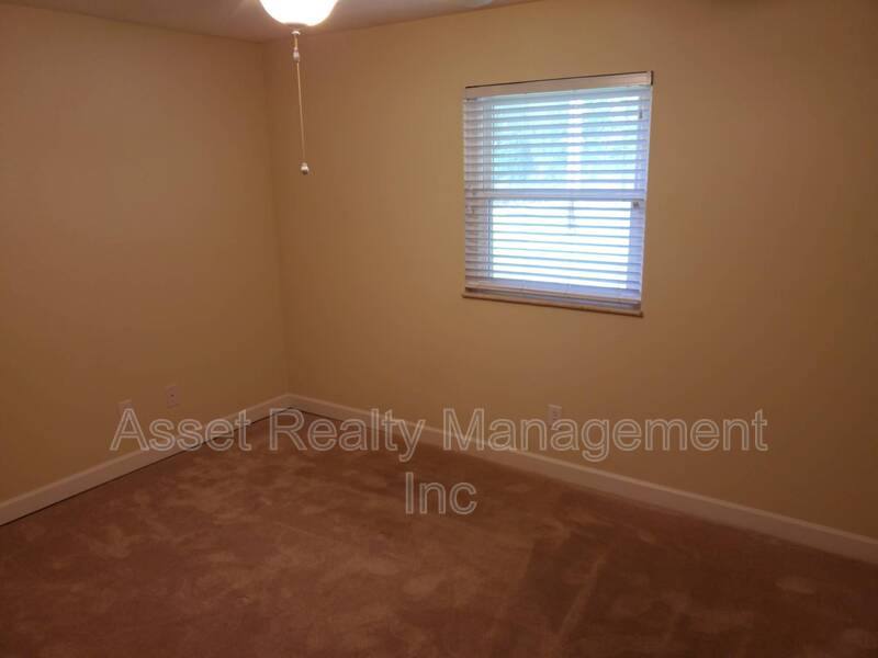 House for rent at 3331 Dewine Rd, Knoxville, TN 37921
