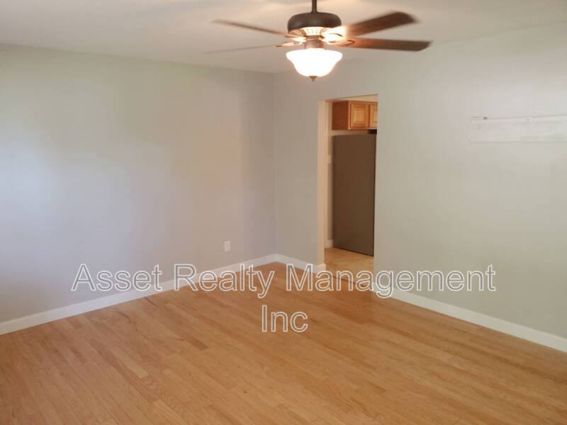 House for rent at 3331 Dewine Rd, Knoxville, TN 37921