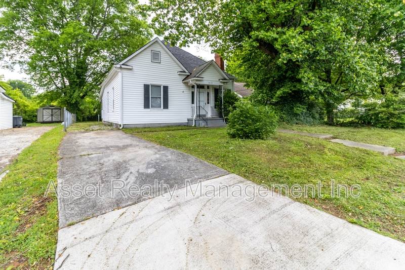 House for rent at 2638 Barton Dr, Knoxville, TN 37917