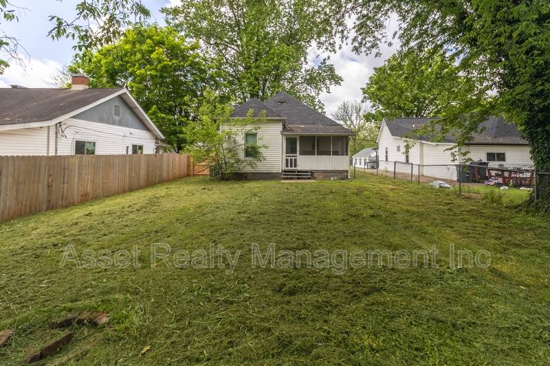 House for rent at 2638 Barton Dr, Knoxville, TN 37917