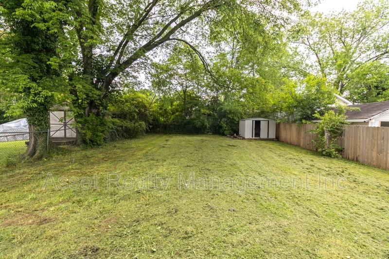 House for rent at 2638 Barton Dr, Knoxville, TN 37917