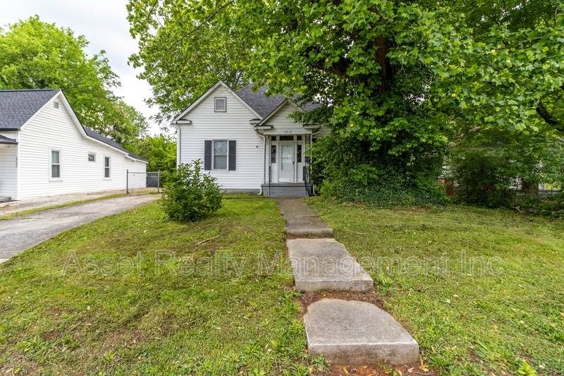 House for rent at 2638 Barton Dr, Knoxville, TN 37917