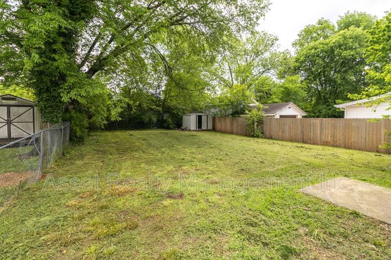 House for rent at 2638 Barton Dr, Knoxville, TN 37917