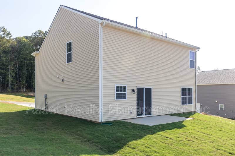 House for rent at 4831 Birchcrest Lane, Knoxville, TN 37918