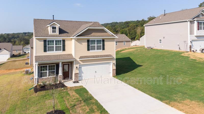 House for rent at 4831 Birchcrest Lane, Knoxville, TN 37918