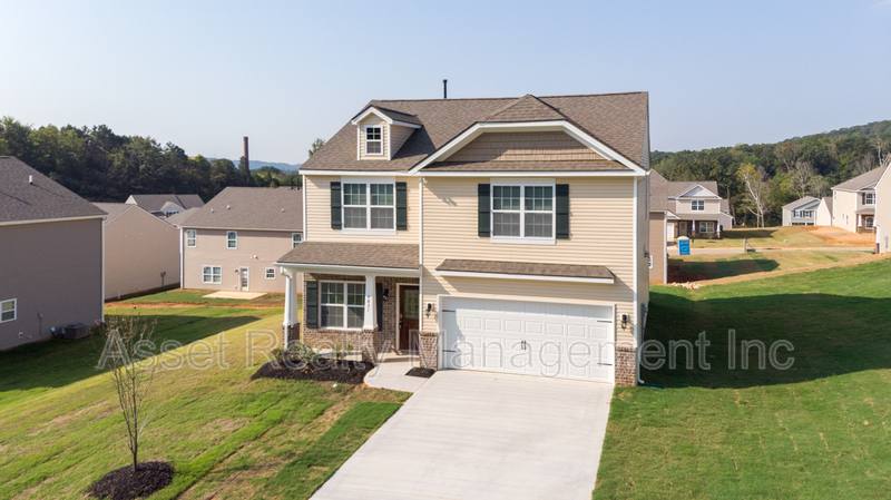 House for rent at 4831 Birchcrest Lane, Knoxville, TN 37918