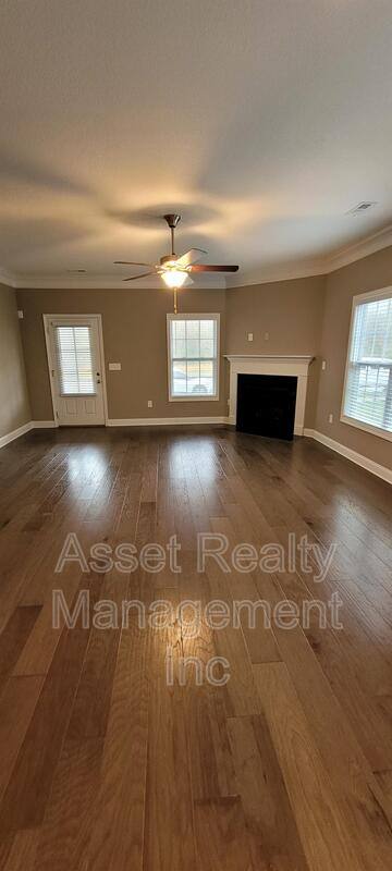 House for rent at 103 W Rarity Ridge Parkway, Oak Ridge, TN 37830