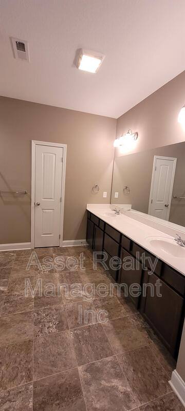 House for rent at 103 W Rarity Ridge Parkway, Oak Ridge, TN 37830