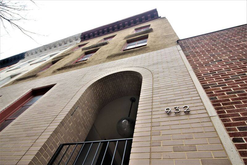 Apartment for rent at 932 N Charles St #2F, Baltimore, MD 21201