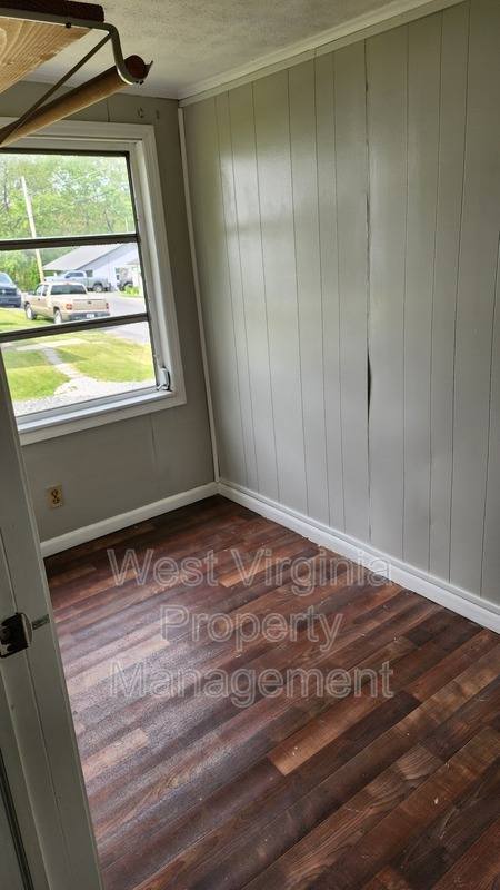 House for rent at 132 S Hill St, Mabscott, WV 25871
