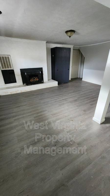 House for rent at 132 S Hill St, Mabscott, WV 25871